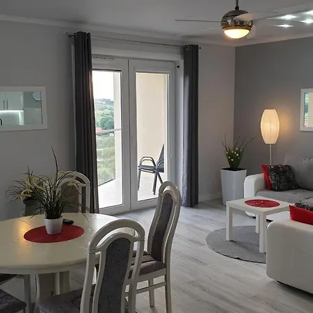 Apartment Podzamcze Waldenburg