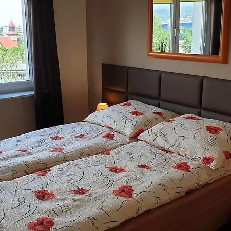 Apartment Podzamcze Waldenburg